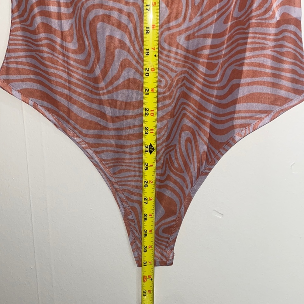 🐛Sheer Orange and Grey sleeveless bodysuit! - Picture 11 of 11